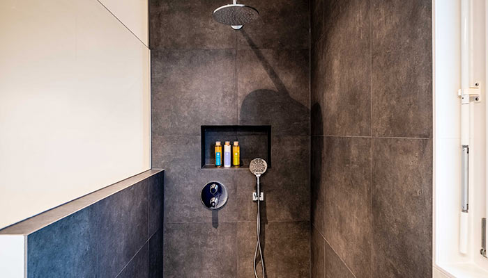 Astuce infaillible pour toujours avoir une salle de bain bien organisée !