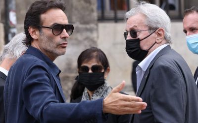 Bataille sans merci : La dame de compagnie révèle tout sur les enfants d’Alain Delon, vous n’allez pas y croire !