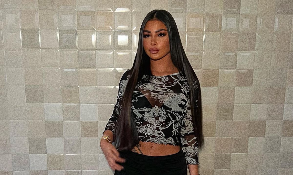 France: Maeva Ghennam révèle avoir avorté