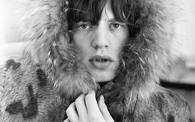 Découvrez en images l’incroyable parcours de Sir Mick Jagger pour ses 80 ans ! Une expo photo à ne pas manquer !
