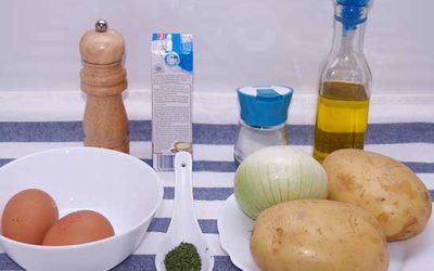 Découvrez la recette incroyable de la Cazuela de huevos al horno con patatas qui va vous faire saliver !