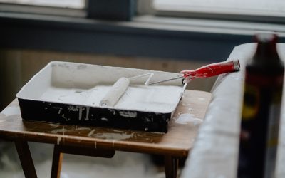 Découvrez le secret ultime pour éliminer la peinture en un clin d’œil !