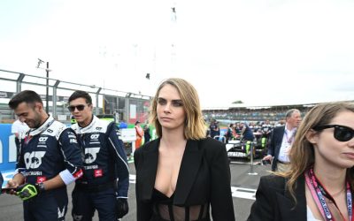 Grande-Bretagne: Scandale! Cara Delevingne ignore complètement une icône, les critiques pleuvent! 😱💔