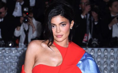 Kylie Jenner dévoile son complexe insoupçonné : ses oreilles, héritage familial qui la tourmente !
