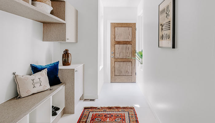 salle blanche minimaliste