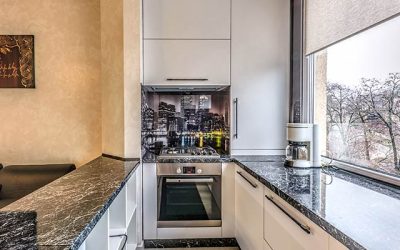 Découvrez ces 10 astuces créatives pour donner un nouveau style à votre cuisine sans changer les meubles ! 💡🔥