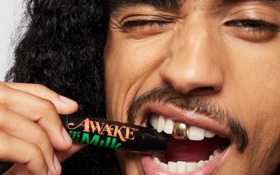 Découvrez la collaboration ultime entre Milk Makeup et Awake NY, un lien explosif inspiré de la vibrante scène new-yorkaise !