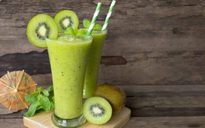 Découvrez le Batido de kiwi et citron, la boisson détox la plus puissante et délicieuse ! 🥝🍋