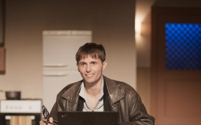 Découvrez le coup de génie de Quentin Dupieux : son tout dernier film, “Yannick”, offert GRATUITEMENT aux Yannick lors de sa première semaine ! Ne manquez pas cette occasion unique de plonger dans l’univers déjanté du réalisateur, réservée exclusivement à tous les Yannick. Préparez-vous à vivre une expérience cinématographique hors du commun avec “Yannick” ! Réservez votre place dès maintenant et profitez-en avant tout le monde. Attention, places limitées !