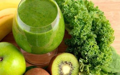 Découvrez le délicieux Batido kiwi et laitue romaine faible en calories mais rassasiant !
