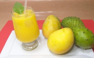 Découvrez le délicieux smoothie à la guanábana et à la mangue pour un petit-déjeuner vitaminé ! 🥤🌿