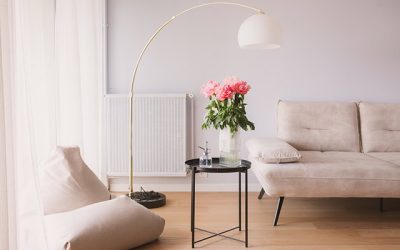 Découvrez les astuces de décoration pour transformer votre salon et en profiter pleinement !
