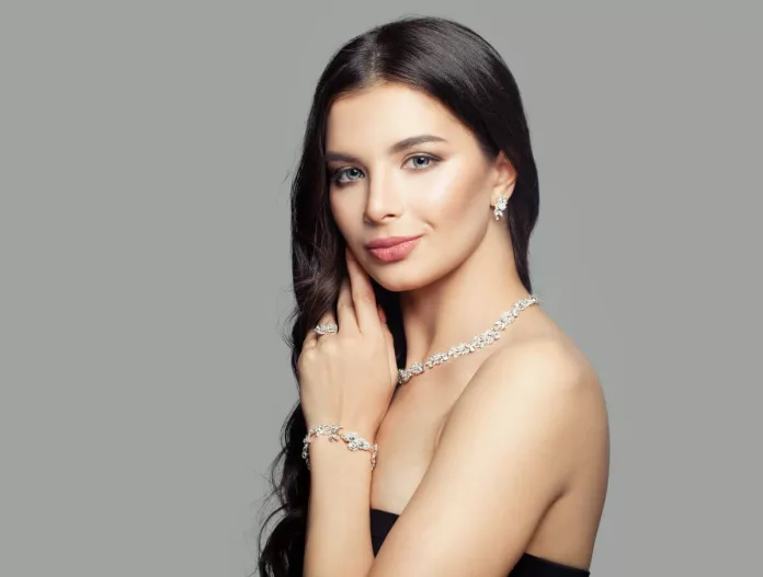 woman wearing a diamond bracelet