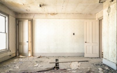 Incroyable astuce pour reboucher un trou dans un mur en placo ! Découvrez le secret infaillible !