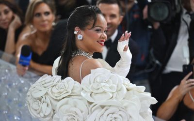 People: Rihanna dévoile l’arrivée tant attendue de son deuxième bébé !