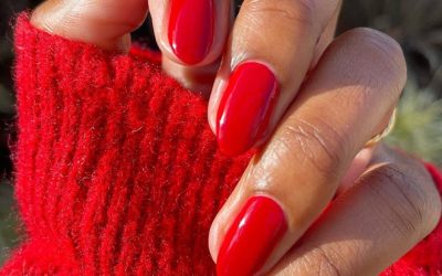 7 Couleurs de vernis à ongles universellement chic à ajouter absolument à votre collection automne