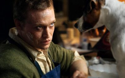 Critique de Venice 2023 : ‘Dogman’ – Le film ‘comeback’ de Luc Besson déçoit, beaucoup de bruit pour rien