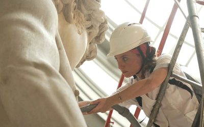 Découvrez les coulisses du musée pendant que David de Michel-Ange se refait une beauté !
