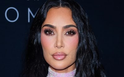 Kim Kardashian prédit la prochaine tendance beauté : le “Snatural Glam” va tout déchirer !