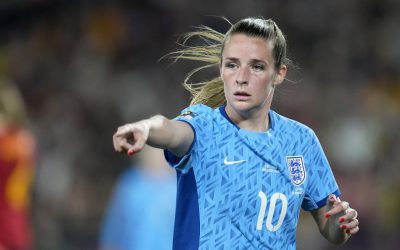 La star du football devient une icône de style ? La joueuse anglaise Ella Toone s’apprête à lancer sa propre marque !