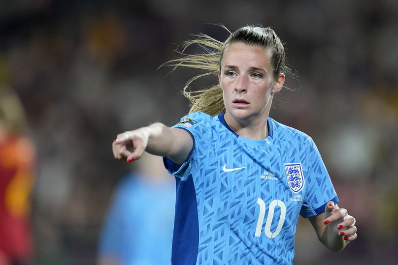 Ella Toone avec des ongles peints lors de la finale de la Coupe du monde féminine entre l'Espagne et l'Angleterre