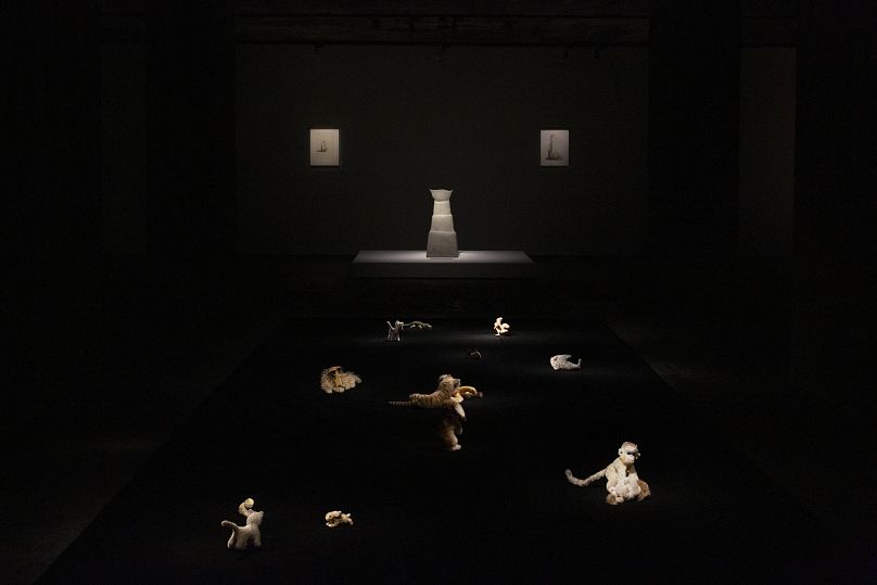 Via Wai Kung Feuerle Collection