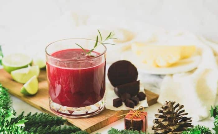 Comment faire un smoothie à la betterave et à l'ananas