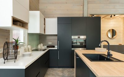 Découvrez les meilleures idées pour illuminer la zone de l’évier dans votre cuisine !