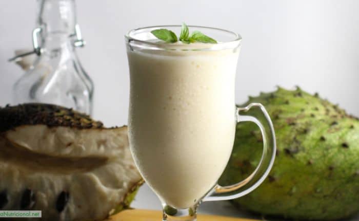 Comment faire un smoothie au corossol