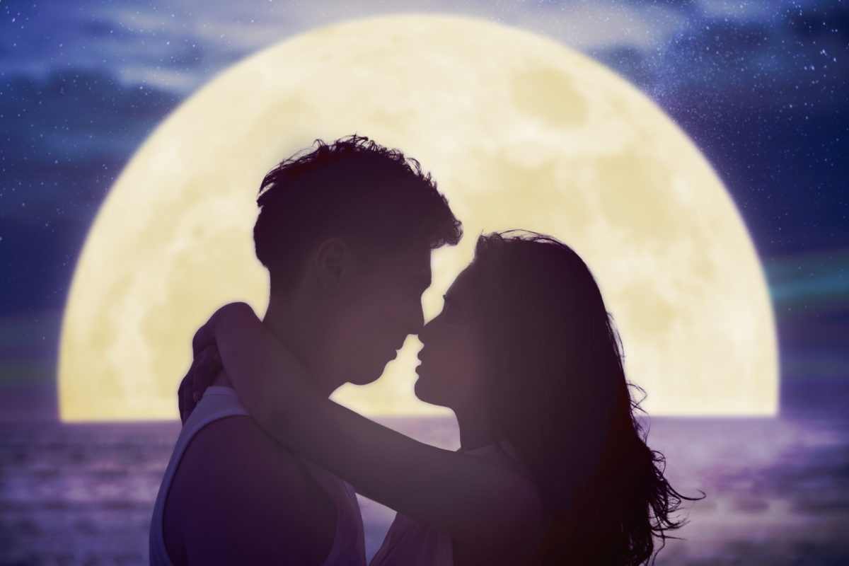 Astrologie : Les 3 signes de l'horoscope qui vont avoir beaucoup de chance grâce à la nouvelle lune du 13 novembre 2023 ! La promesse de l'affection sous la nouvelle lune