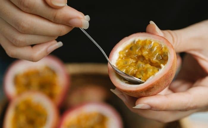 Écorces de fruits de la passion