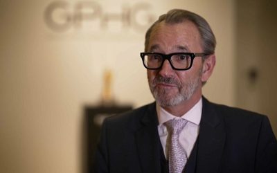 Découvrez la bataille acharnée des plus grands horlogers du monde pour remporter l’Aiguille d’Or lors du prestigieux Grand Prix d’Horlogerie de Genève.