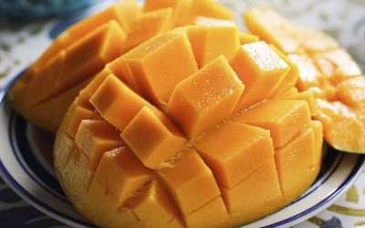 Découvrez la méthode étonnante du hérisson pour découper la mangue en dés !