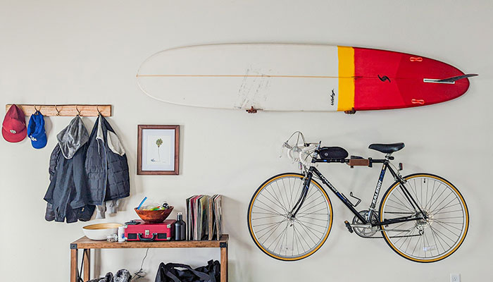 Roue et planche décoratives du sud
