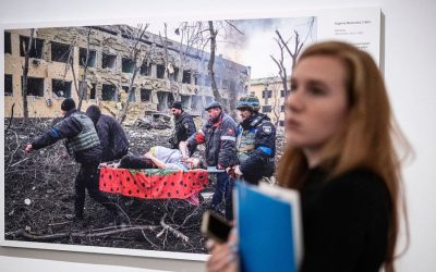 La Hongrie vire son directeur du musée national à cause de contenus LGBTQ+ dans l’exposition World Press Photo – Scandaleux !