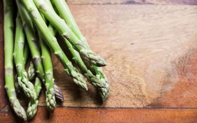 Adoptez la puissance des légumes pour dire adieu à la constipation grâce à une hydratation diurétique !