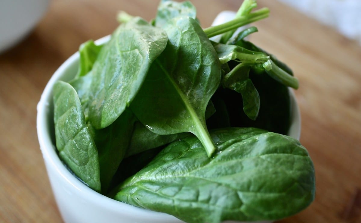 Les épinards contiennent de la vitamine B2