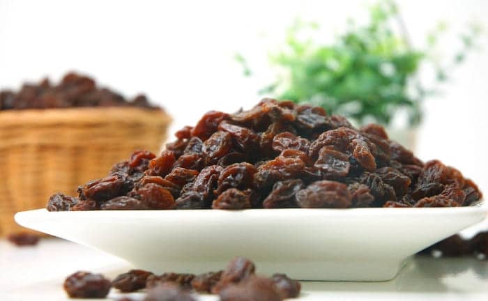 consommer des prunes