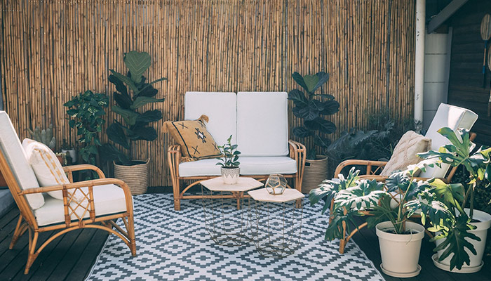 Tapis de terrasse à motifs géométriques