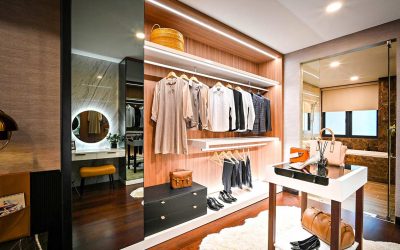 Des astuces géniales pour un dressing parfaitement éclairé : découvrez nos secrets lumineux !