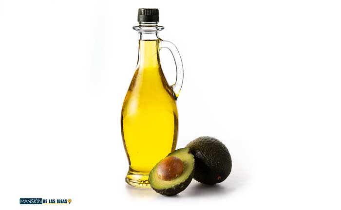 nourriture à base d'huile d'avocat