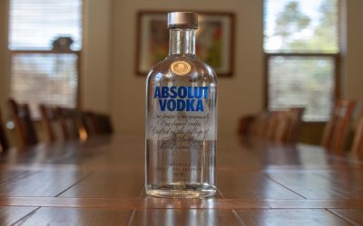 Découvre l’origine et les secrets du vodka, la boisson qui fait le buzz !