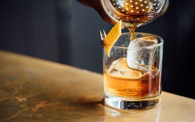 Découvrez le cocktail Old Fashioned, la boisson incontournable de l’époque de la prohibition !