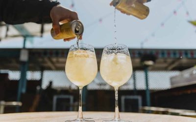 Attention aux mélanges Red Bull et alcool ! Découvrez les effets surprenants !