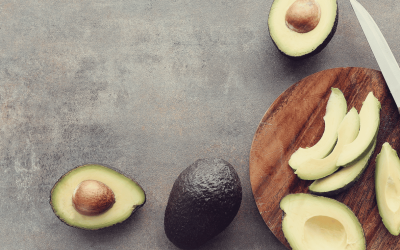 Découvre combien de calories contient l’avocat, les informations sur ce fruit tendance te surprendront ! 🥑🔥