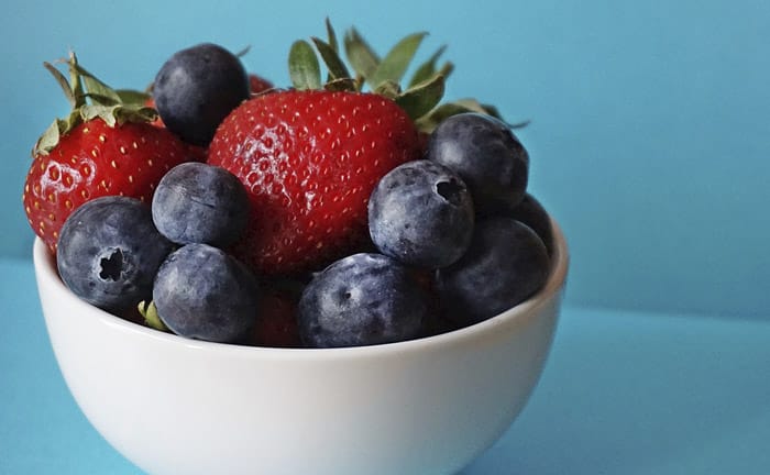 Comment préparer un smoothie aux fruits sauvages