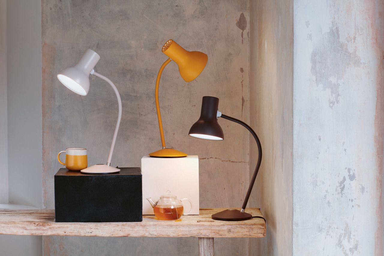 Mini lampe de table Corner Balance par Kenneth Grange 