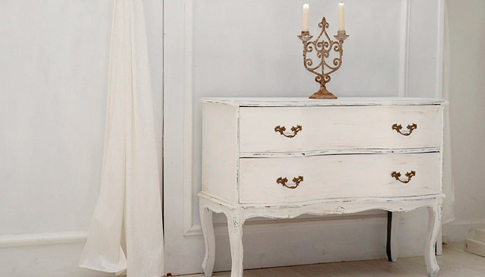 commode blanche
