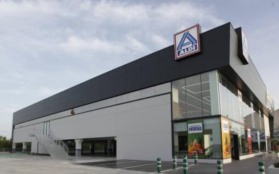 Éblouissez vos invités à Noël avec la déco Aldi qui va faire sensation !