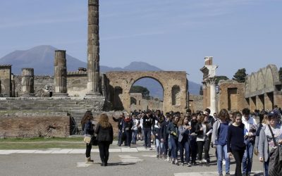 Pompei inondée : un nouveau quota de 20 000 visiteurs par jour !
## Découvrez pourquoi cette décision va bouleverser votre prochaine visite !